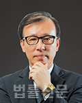 박영수     사진