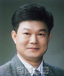 박인출    