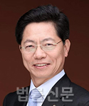 황정근