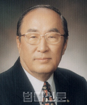 박주인    